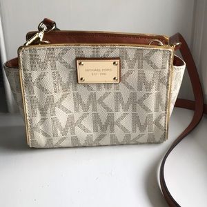 Michael Kors Selma Mini Messenger Crossbody